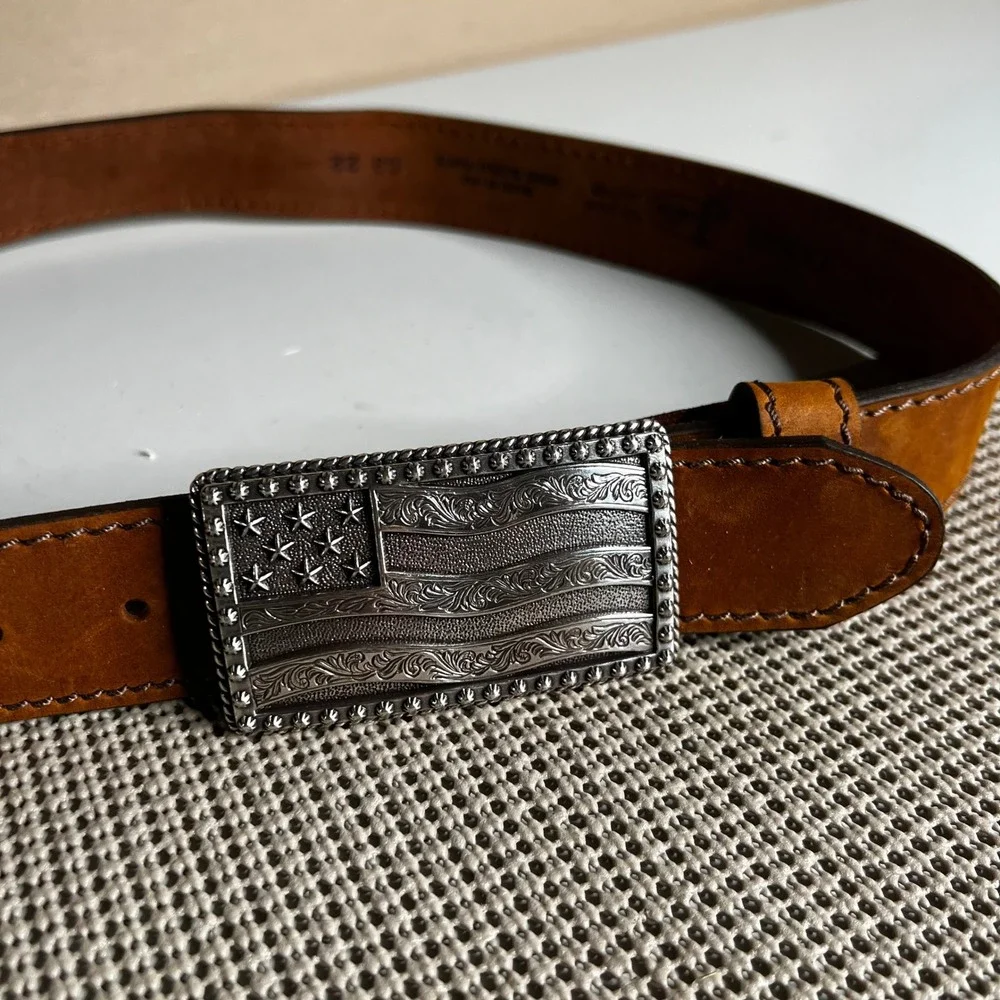 Justin Mens Brown Leather Western Belt American Flag Buckle 32 C12685 Cognac
